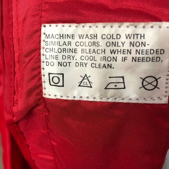 Vintage Size 8 Woodward’s Red Trenchcoat - Picture 10 of 10